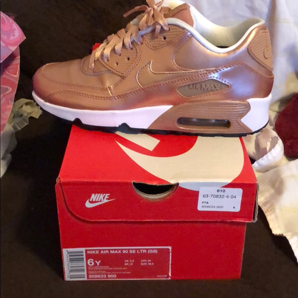 Ladies Rose Gold Nike! Wore once